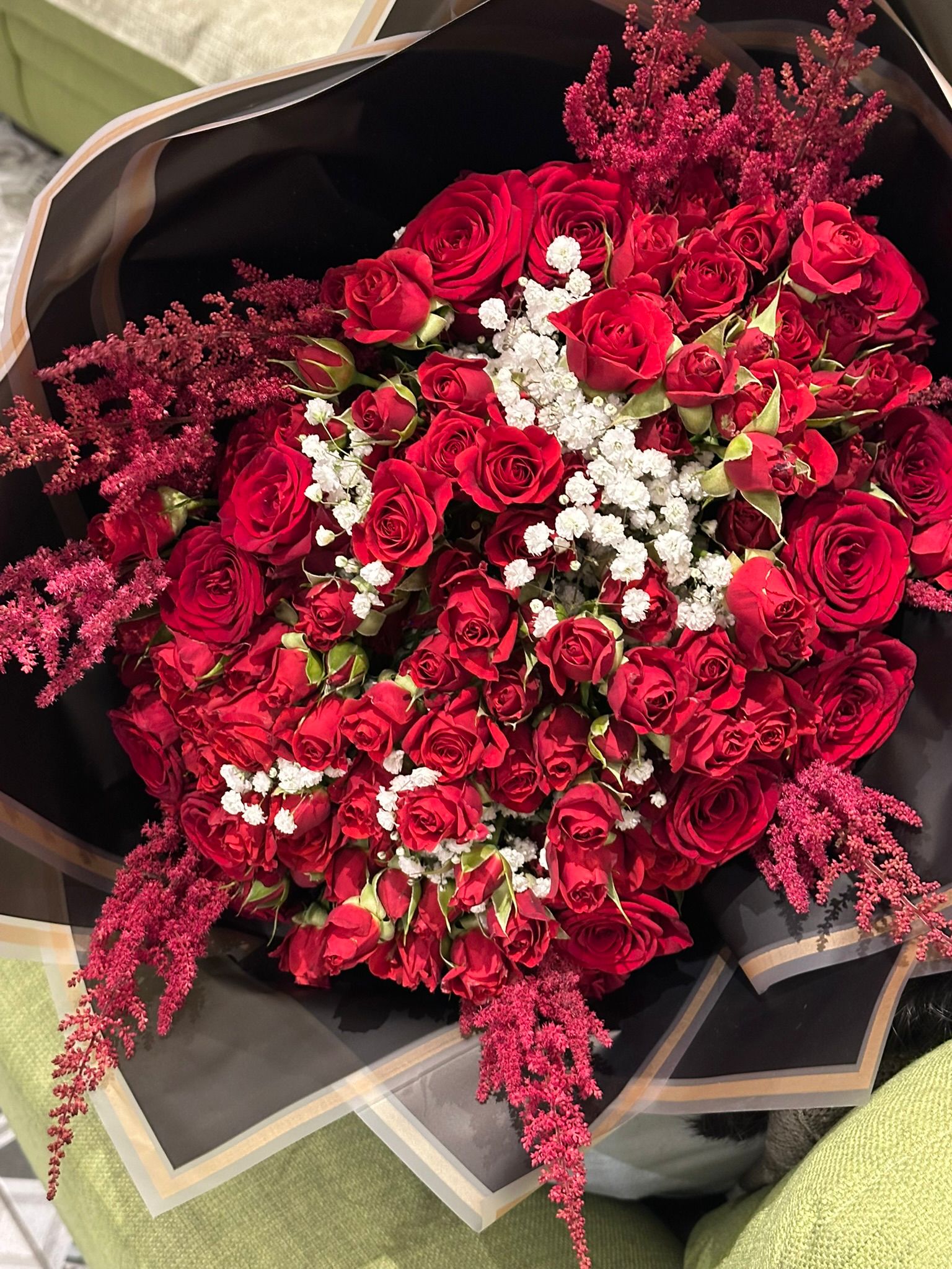 Large Red Roses Black Wrap